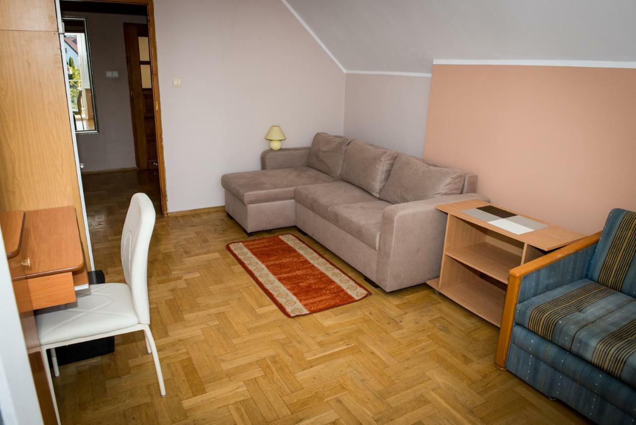 Motelik Julia Седльце Екстер'єр фото
